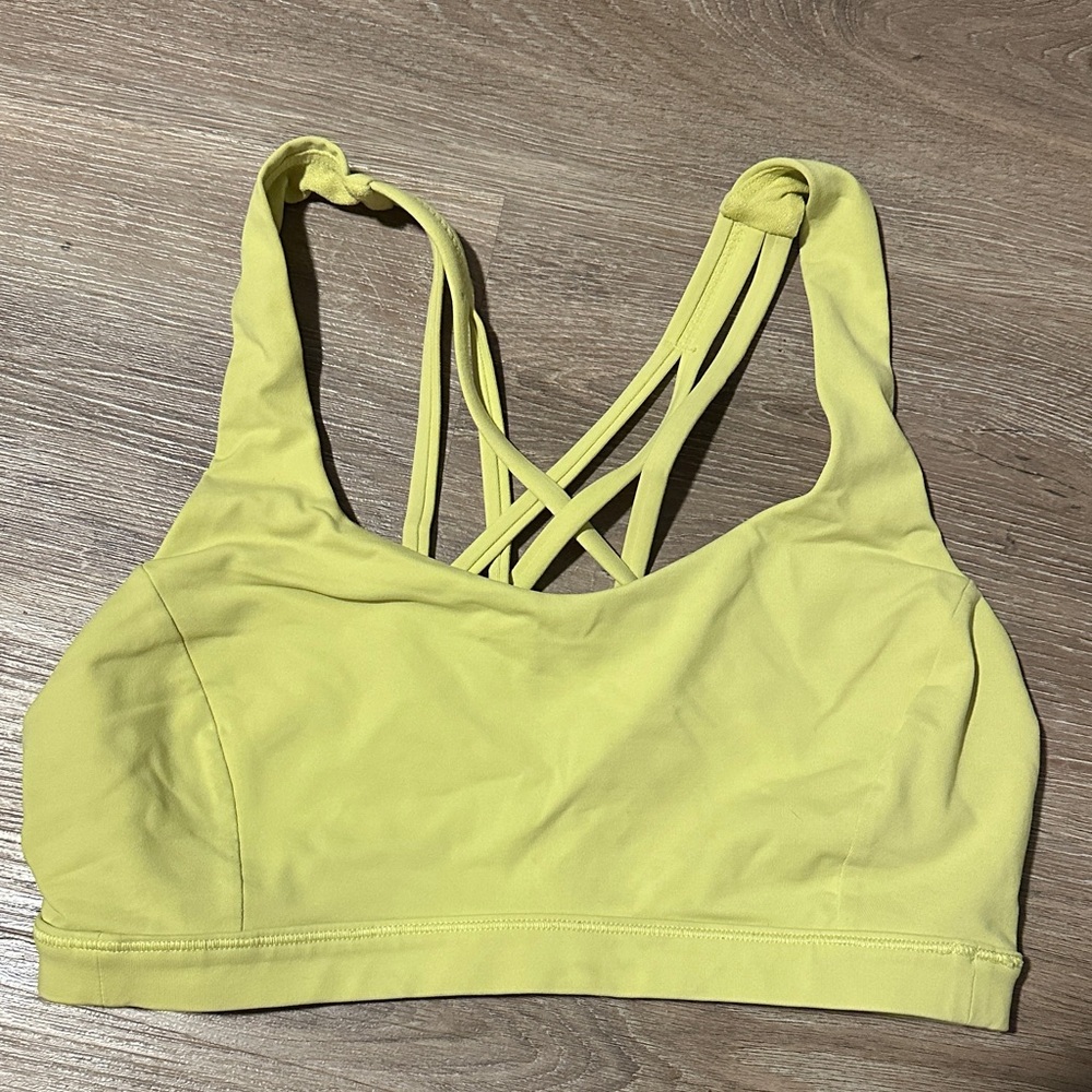 Lululemon sports bra